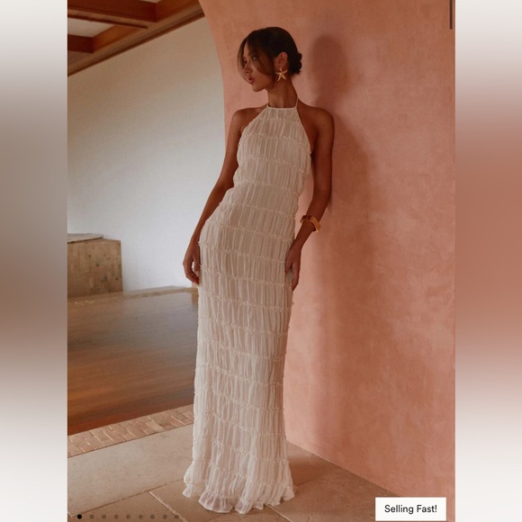 Peppermayo Dresses & Skirts - Peppermayo Ivory Aulie Maxi Dress Size 2